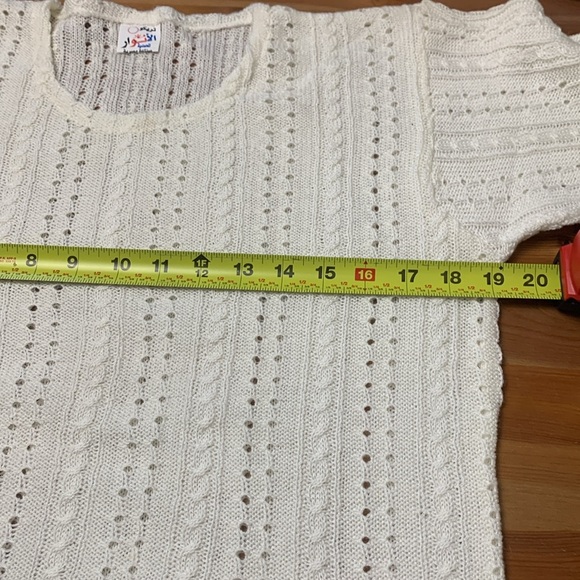 Egyptian NWOT Acrylic Sweater, Ivory, Short Sleeve, Loose Cable Knit,Light - Picture 7 of 11